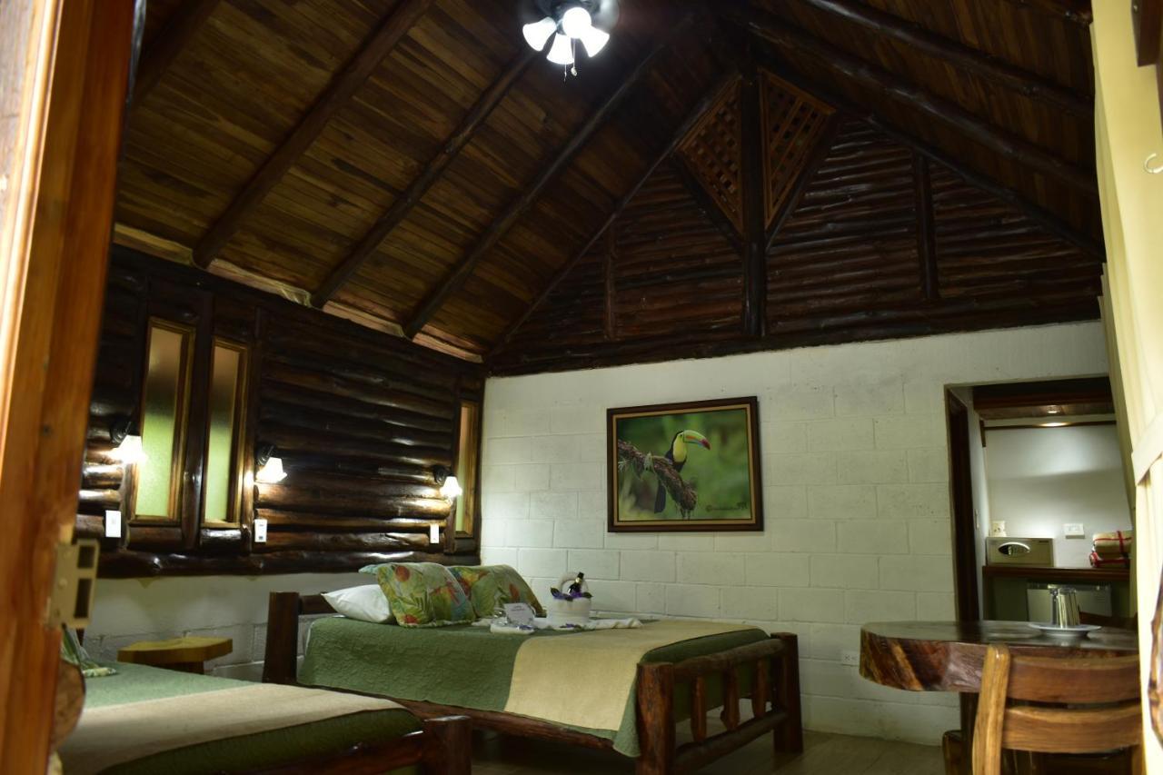 Arenal Oasis Eco Lodge & Wildlife Refuge La Fortuna Exterior photo