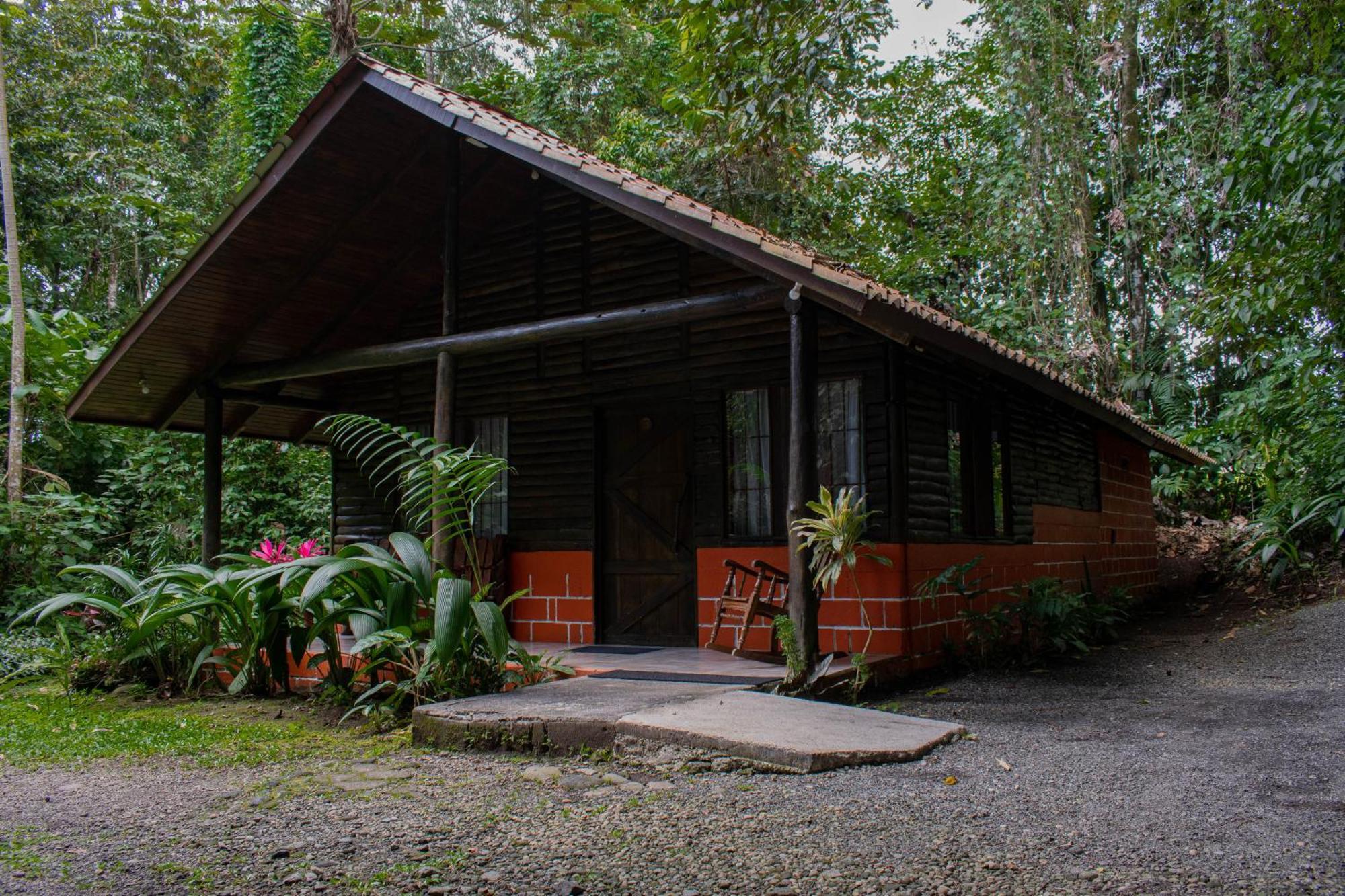 Arenal Oasis Eco Lodge & Wildlife Refuge La Fortuna Exterior photo