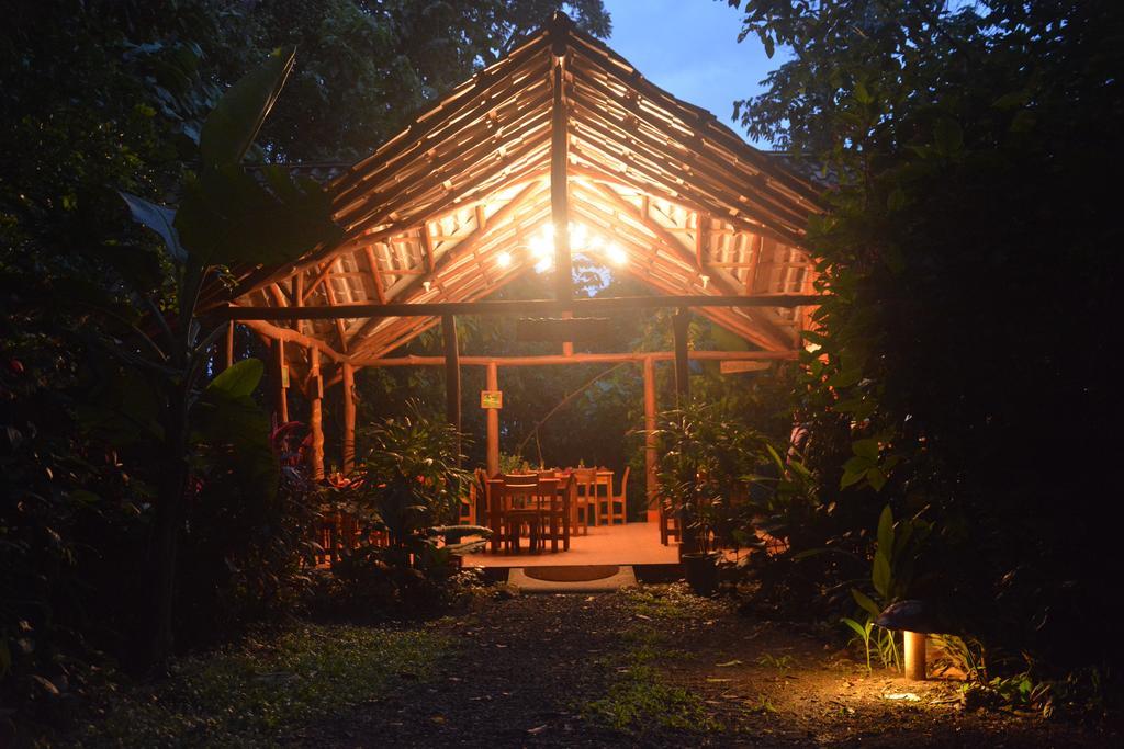 Arenal Oasis Eco Lodge & Wildlife Refuge La Fortuna Exterior photo