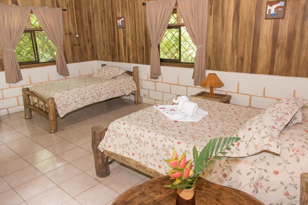 Arenal Oasis Eco Lodge & Wildlife Refuge La Fortuna Exterior photo